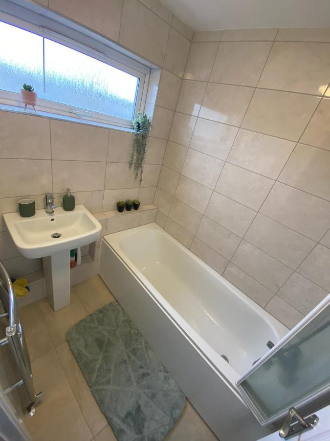 Nec/Airport/Hs2/Resorts World Marston Green Екстер'єр фото