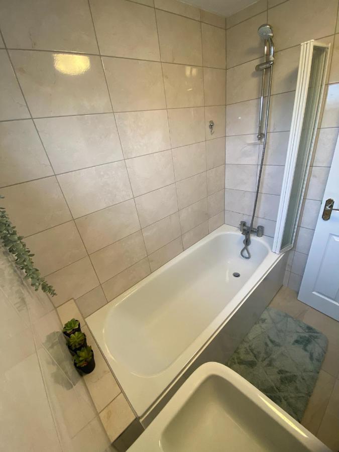 Nec/Airport/Hs2/Resorts World Marston Green Екстер'єр фото